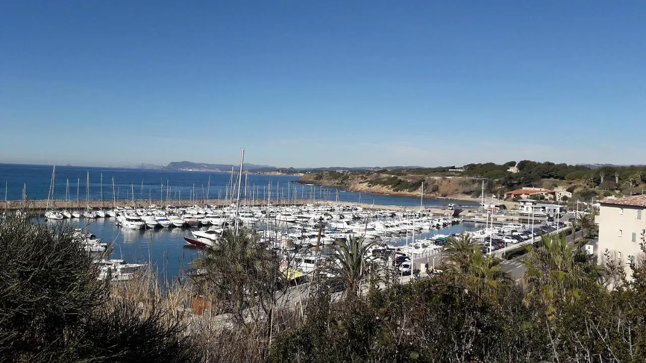 Domaine De La Coudouliere, Vue Mer, Plage, Piscine Et Parc Six-Fours-les-Plages Apartment